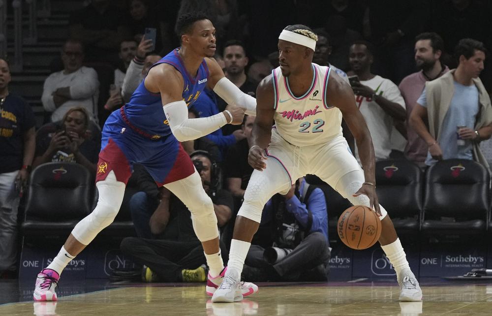 赛的关注焦 赛的关注焦