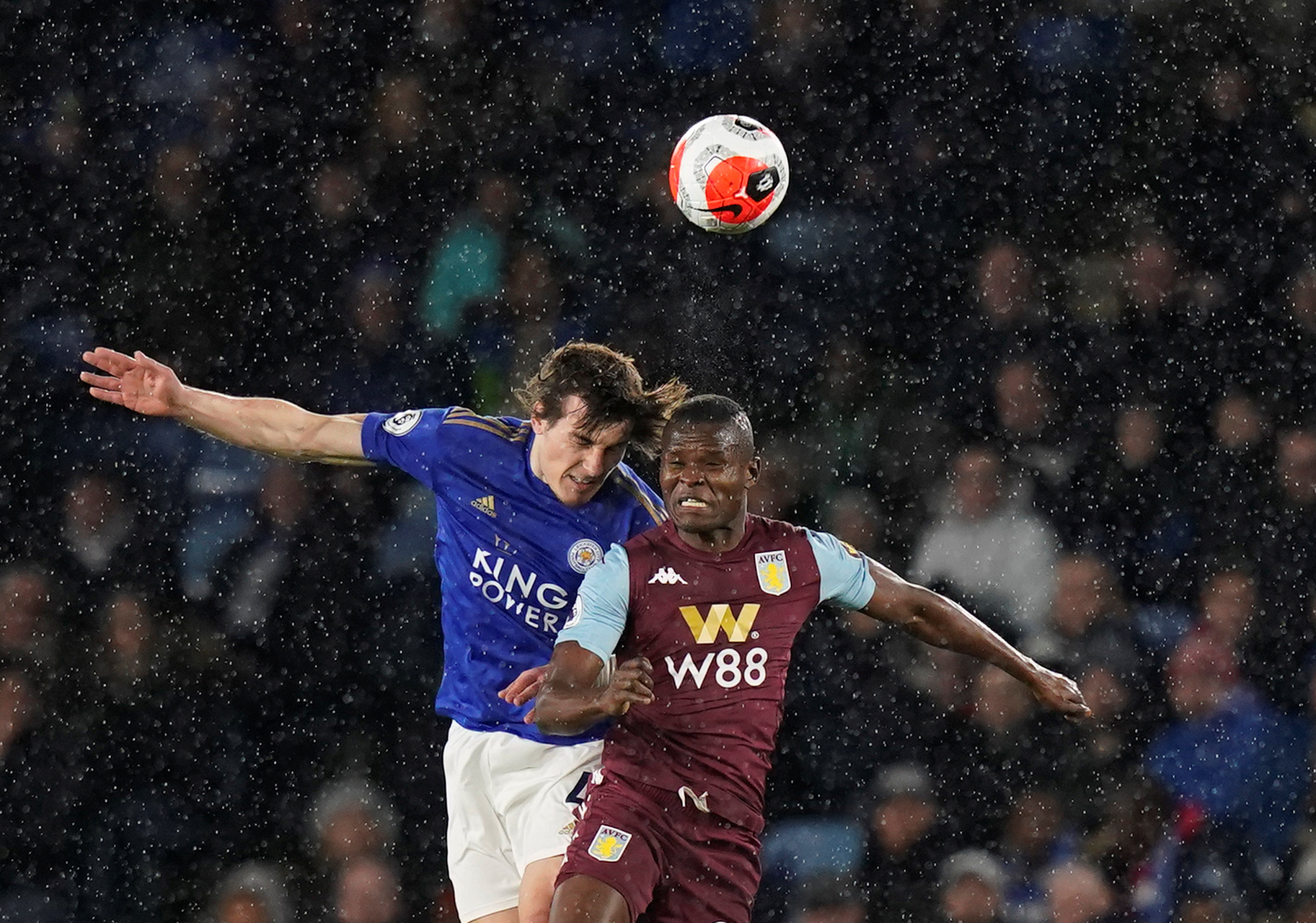 在赛场上如 在赛场上如