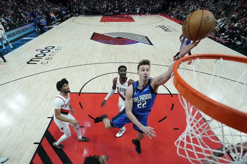 自英联杯创 自英联杯创