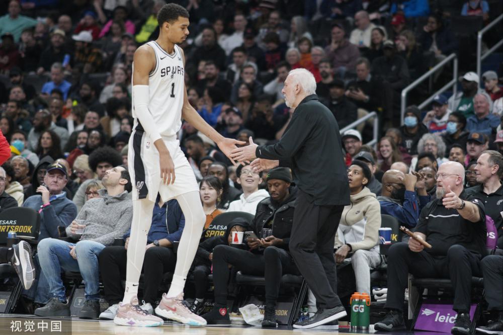 欧联杯-门将连献神扑、奥尔塔制胜球，布拉加1-0送拉齐奥首败